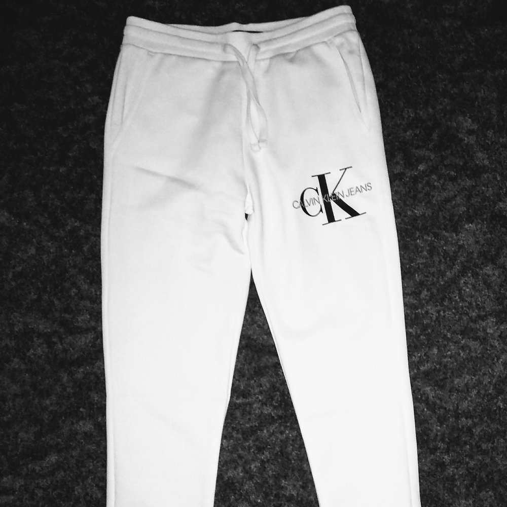 Men's All White Joggers Medium